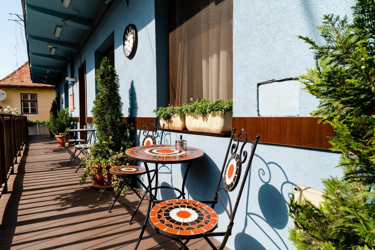 Galeria Grafit Apartments Sibiu Extérieur photo